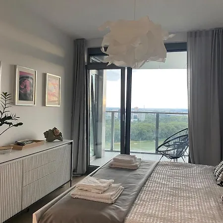 Apartment Eurovea Tower 21p Amazing View Bratislava