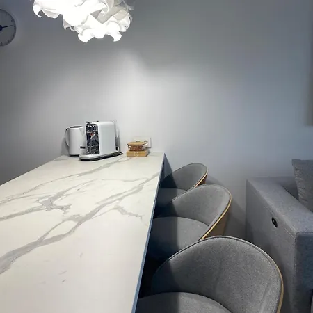 Eurovea Tower 21p Amazing View Apartment *