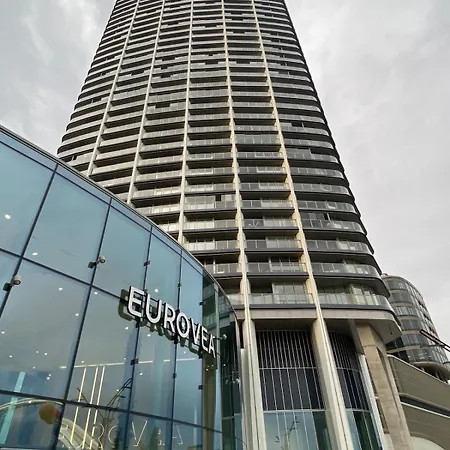 Eurovea Tower 21p Amazing View 브라티슬라바