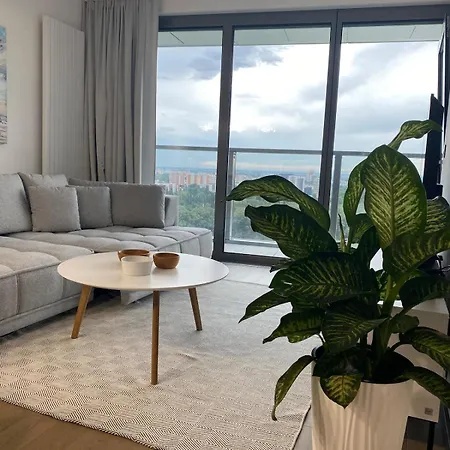 Eurovea Tower 21p Amazing View Apartment *