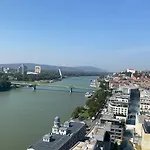 Eurovea Tower 21p Amazing View Διαμέρισμα Μπρατισλάβα