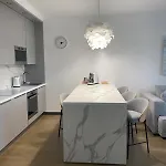 Eurovea Tower 21p Amazing View Διαμέρισμα *