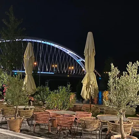 Διαμέρισμα Eurovea Tower 21p Amazing View